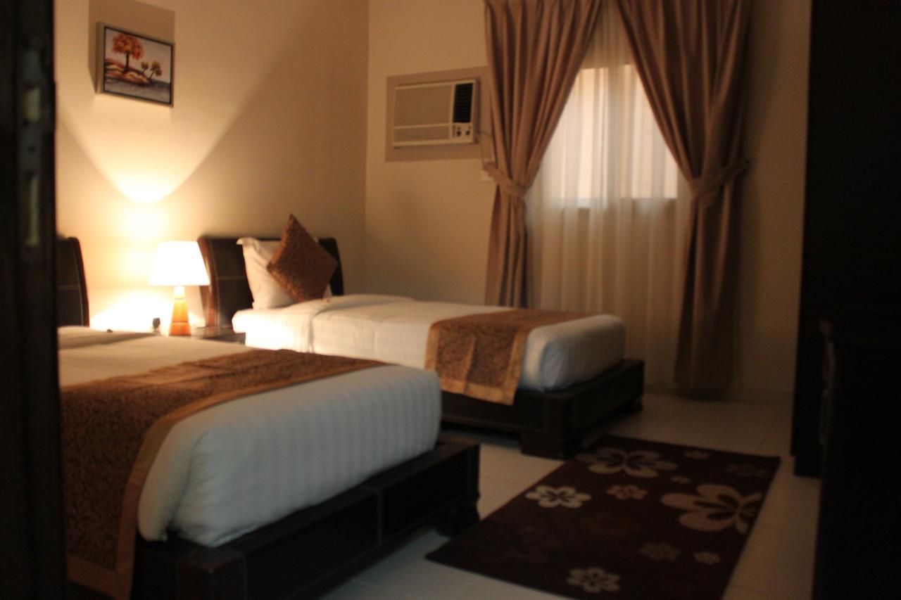 Al Mawasem Al Arbaa Aparthotel Al Al Jubail 外观 照片