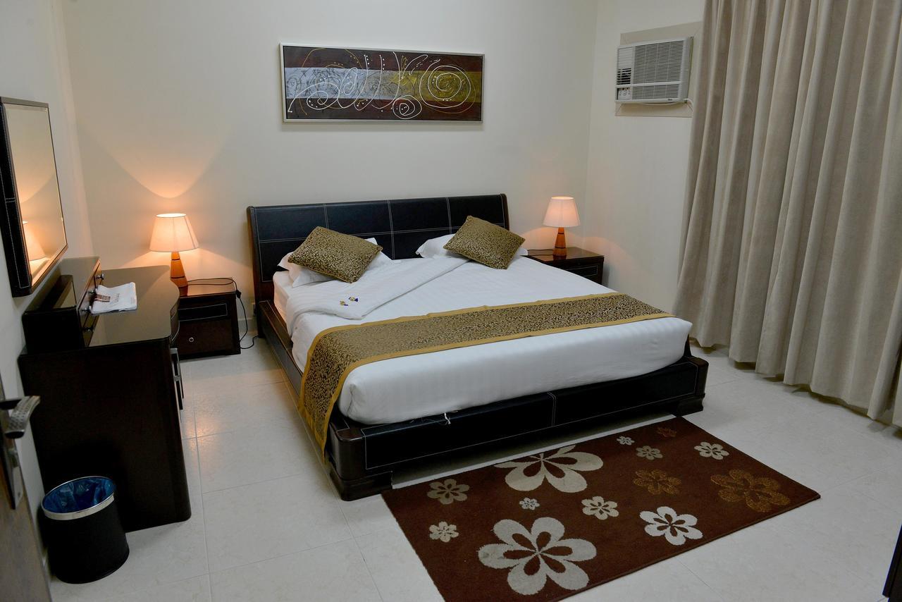 Al Mawasem Al Arbaa Aparthotel Al Al Jubail 外观 照片
