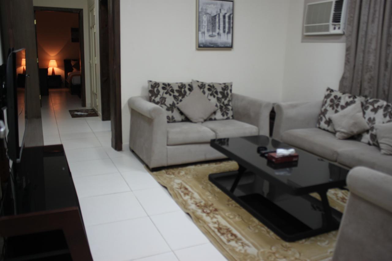 Al Mawasem Al Arbaa Aparthotel Al Al Jubail 外观 照片