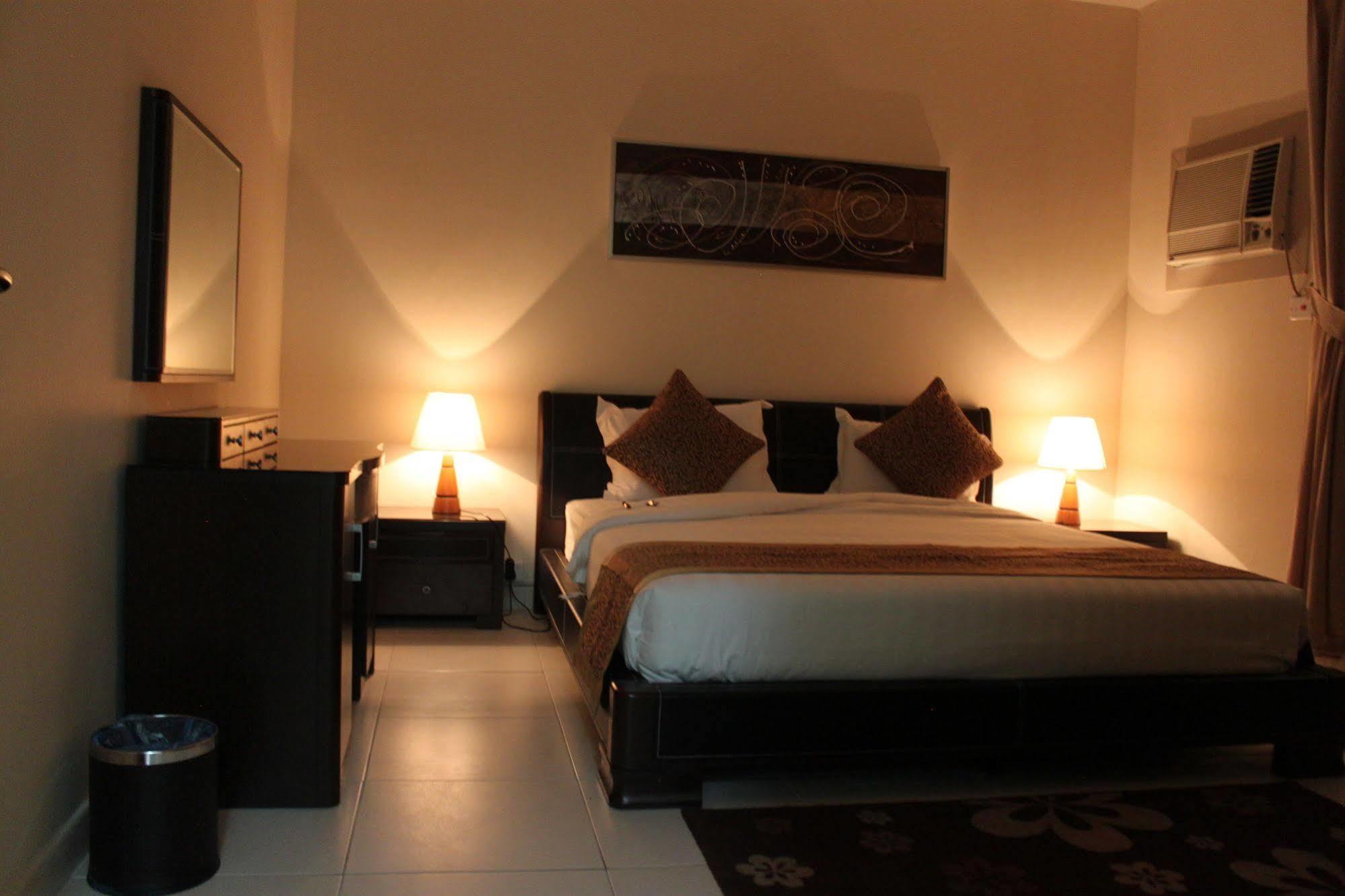 Al Mawasem Al Arbaa Aparthotel Al Al Jubail 外观 照片